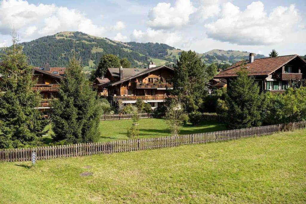 Cozy Place In Gstaad Center Exterior foto